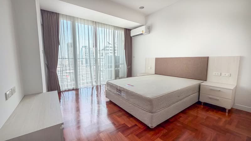 The Grand Sethiwan, Bangkok, 82 Soi Sukhumvit 24, Khong Tan, Khlong Toei, Bangkok, 4 Bedrooms, 250 sqm, Condo For Rent, by Amarin Sitthidhoon, 500168489 - DDproperty.com