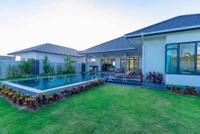 ขาย - อาเรีย ควอทซ์: พูลวิลล่า 3 ห้องนอนในทับใต้หัวหิน, ประจวบคีรีขันธ์