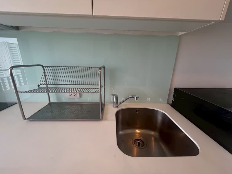 Urbano Absolute Sathon-Taksin, Bangkok, 345 Charoen Nakhon 14/2 Alley, Khlong Ton Sai, Khlong San, Bangkok, Studio, 30 sqm, Condo For Rent, by ธนพล โพธิ์ทอง, 500168513 - DDproperty.com