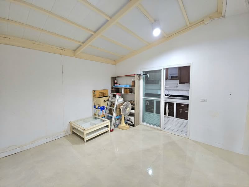 Moobaan Chollada Suvarnabhumi, Samut Prakan, Sri Waree Noi Road, Srisa Chorakhe Noi, Bang Sao Thong, Samut Prakan, 3 Bedrooms, 200 sqm, Single Detached House For Sale, by ภัทรพล ศรีกัลยาณบุตร, 500168522 - DDproperty.com