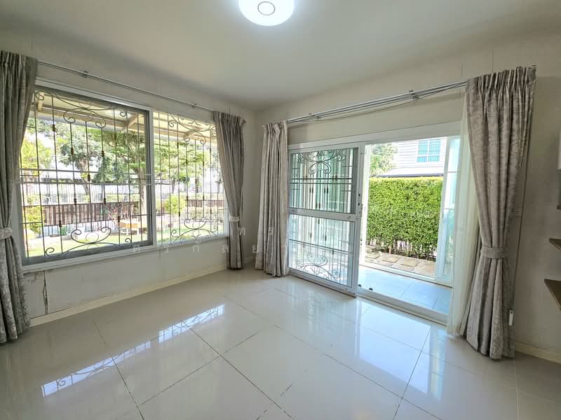 Moobaan Chollada Suvarnabhumi, Samut Prakan, Sri Waree Noi Road, Srisa Chorakhe Noi, Bang Sao Thong, Samut Prakan, 3 Bedrooms, 200 sqm, Single Detached House For Sale, by ภัทรพล ศรีกัลยาณบุตร, 500168522 - DDproperty.com