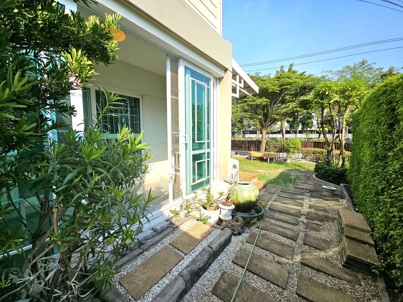 Moobaan Chollada Suvarnabhumi : หมู่บ้านชลลดา สุวรรณภูมิ, สมุทรปราการ, ถนนวัดศรีวารีน้อย, ศีรษะจรเข้น้อย, บางเสาธง, สมุทรปราการ, 200 ตร.ม., บ้านเดี่ยว ขาย, โดย ภัทรพล ศรีกัลยาณบุตร, 500168522 - DDproperty.com