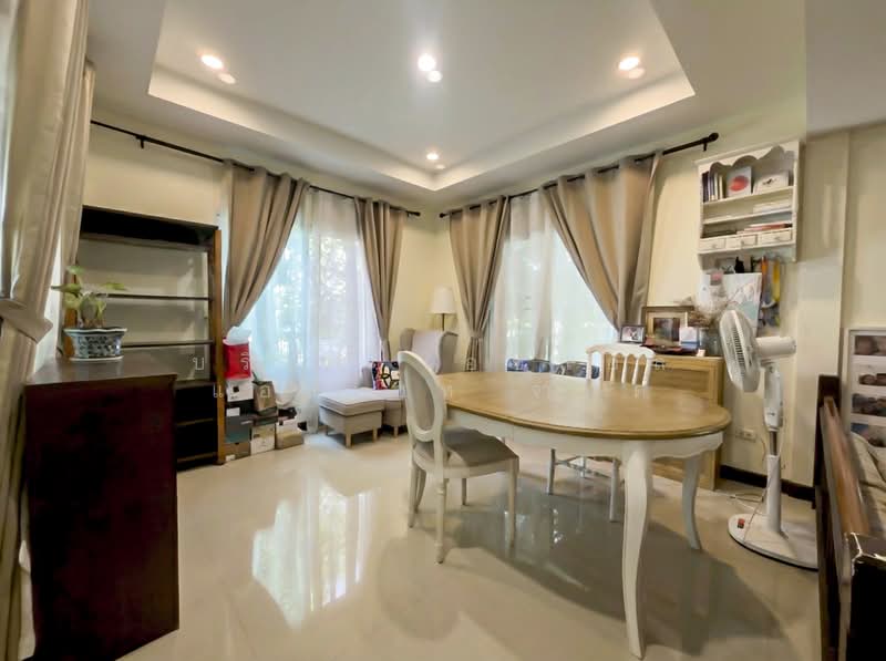 Moobaan Parichard 345, Pathum Thani, 345 Road, Bang Khu Wat, Muang Pathum Thani, Pathum Thani, 4 Bedrooms, 310 sqm, Single Detached House For Sale, by บริษัท เอชแอล แอสเซท จำกัด, 500168531 - DDproperty.com