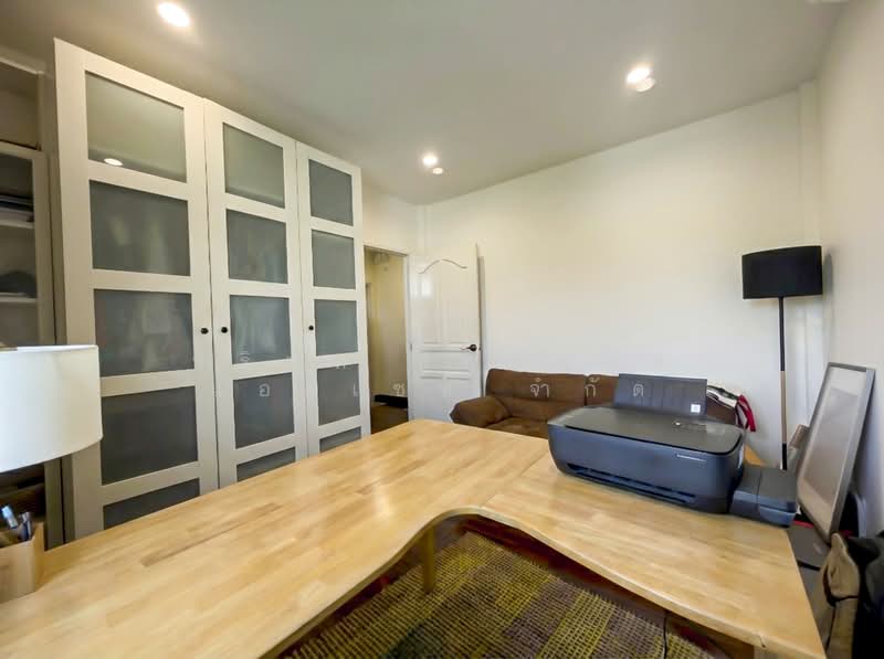 Moobaan Parichard 345, Pathum Thani, 345 Road, Bang Khu Wat, Muang Pathum Thani, Pathum Thani, 4 Bedrooms, 310 sqm, Single Detached House For Sale, by บริษัท เอชแอล แอสเซท จำกัด, 500168531 - DDproperty.com