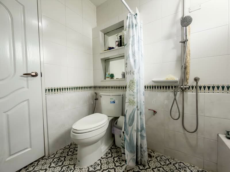 Moobaan Parichard 345, Pathum Thani, 345 Road, Bang Khu Wat, Muang Pathum Thani, Pathum Thani, 4 Bedrooms, 310 sqm, Single Detached House For Sale, by บริษัท เอชแอล แอสเซท จำกัด, 500168531 - DDproperty.com