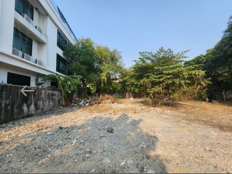 Land for rent in Sukhumvit 101/1, Soi Wachirathamsathit 36. Area: 250 sq.wa. Rent: 42,000 baht/month, Bangkok, Bang Chak, Phra Khanong, Bangkok, , 1,040 sqm, Business For Rent, by Tida phanthonglarptawee, 500168532 - DDproperty.com