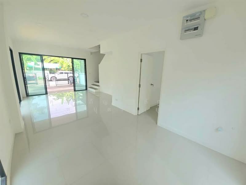 ทาวน์เฮ้าส์ 3 ชั้น 29 ตร.ว. ทาวน์เฮ้าส์ ใกล้วีณาเนอสเซอรี่ ซอยคู้บอน27 ซอย19 ถนนรามอินทรา, Bangkok, Tha Rang, Bang Khen, Bangkok, 3 Bedrooms, 167 sqm, Townhouse For Sale, by คุณ ภิญญาลักษณ์ เทพบุตร (ยุ้ย), 500168536 - DDproperty.com