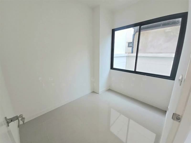 ทาวน์เฮ้าส์ 3 ชั้น 29 ตร.ว. ทาวน์เฮ้าส์ ใกล้วีณาเนอสเซอรี่ ซอยคู้บอน27 ซอย19 ถนนรามอินทรา, Bangkok, Tha Rang, Bang Khen, Bangkok, 3 Bedrooms, 167 sqm, Townhouse For Sale, by คุณ ภิญญาลักษณ์ เทพบุตร (ยุ้ย), 500168536 - DDproperty.com