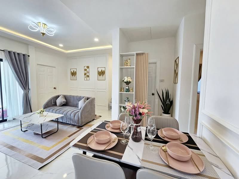 House 3 Bedroom for Sale East Pattaya, Chon Buri (Pattaya), Bang Lamung, Bang Lamung (Pattaya), Chon Buri (Pattaya), 3 Bedrooms, 136 sqm, Single Detached House For Sale, by PLC Real Estate, 500168538 - DDproperty.com