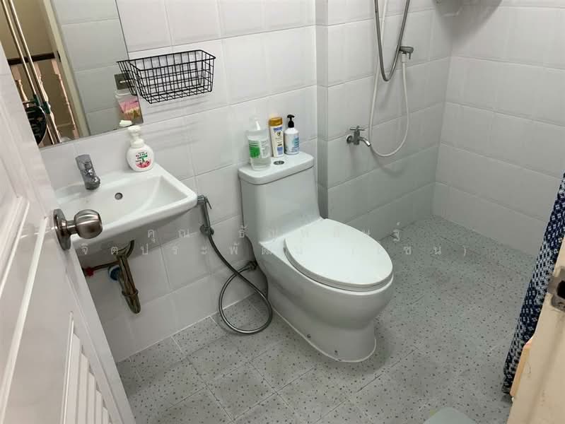 อาคารพาณิชย์ 2 ชั้น 18 ตร.ว. อาคารพาณิชย์ ซอยโชคชัย4 ซอย31/1 ใกล้โรงพยาบาลเปาโล โชคชัย4, Bangkok, Lat Phrao, Lat Phrao, Bangkok, , 100 sqm, Shophouse For Sale, by คุณ ธัญพิสิษฐ์ จิตประพัฒน์ (โซน), 500168547 - DDproperty.com