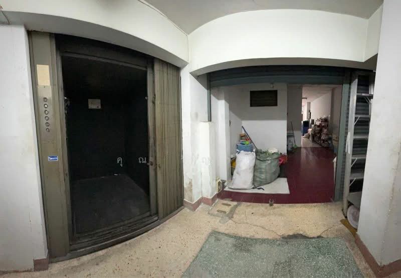 ซอยเพชรเกษม 28 แยก 13 และแยก 19 แขวงปากคลองภาษีเจริญ เขตภาษีเจริญ จ.กรุงเทพ, กรุงเทพ, ปากคลองภาษีเจริญ, ภาษีเจริญ, กรุงเทพ, 1,240 ตร.ม., ตึกแถว-อาคารพาณิชย์ ขาย, โดย คุณ วิญากร, 500168557 - DDproperty.com