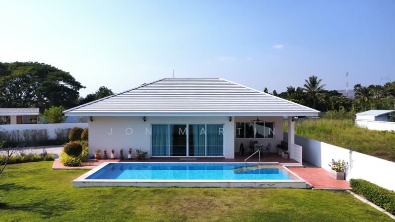 Standalone Villa Close to Black Mountain, ประจวบคีรีขันธ์, หินเหล็กไฟ, หัวหิน, ประจวบคีรีขันธ์, 138 ตร.ม., วิลล่า ขาย, โดย Jon Martin, 500168559 - DDproperty.com