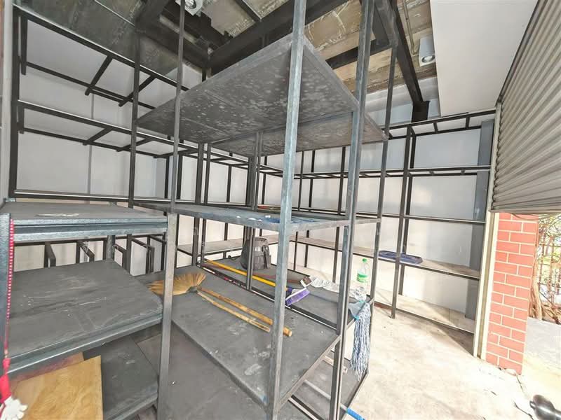 บ้านเดี่ยว 3 ชั้น 78.6 ตร.ว. หมู่บ้านอรุณทอง ซอยวัฒนเสวี ถนนพุทธมณพลสาย2, กรุงเทพ, บางไผ่, บางแค, กรุงเทพ, 500 ตร.ม., บ้านเดี่ยว ขาย, โดย คุณ กันตภณ จักกาวิรักษ์ (บอย), 500168562 - DDproperty.com