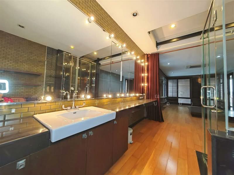 บ้านเดี่ยว 3 ชั้น 78.6 ตร.ว. หมู่บ้านอรุณทอง ซอยวัฒนเสวี ถนนพุทธมณพลสาย2, Bangkok, Bang Phai, Bang Khae, Bangkok, 4 Bedrooms, 500 sqm, Single Detached House For Sale, by คุณ กันตภณ จักกาวิรักษ์ (บอย), 500168562 - DDproperty.com