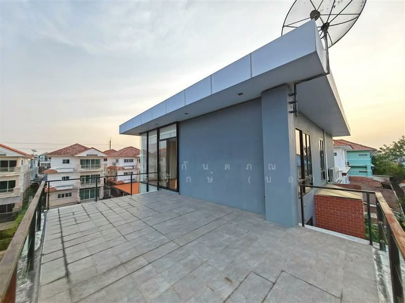 บ้านเดี่ยว 3 ชั้น 78.6 ตร.ว. หมู่บ้านอรุณทอง ซอยวัฒนเสวี ถนนพุทธมณพลสาย2, กรุงเทพ, บางไผ่, บางแค, กรุงเทพ, 500 ตร.ม., บ้านเดี่ยว ขาย, โดย คุณ กันตภณ จักกาวิรักษ์ (บอย), 500168562 - DDproperty.com