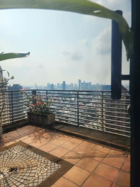 Baan Piya Sathorn, Bangkok, Soi Suanplu (Sathorn Soi 3) South Sathorn Road, Thung Maha Mek, Sathon, Bangkok, 3 Bedrooms, 245 sqm, Condo For Sale, by Kasidit Vasuvat, 500168580 - DDproperty.com