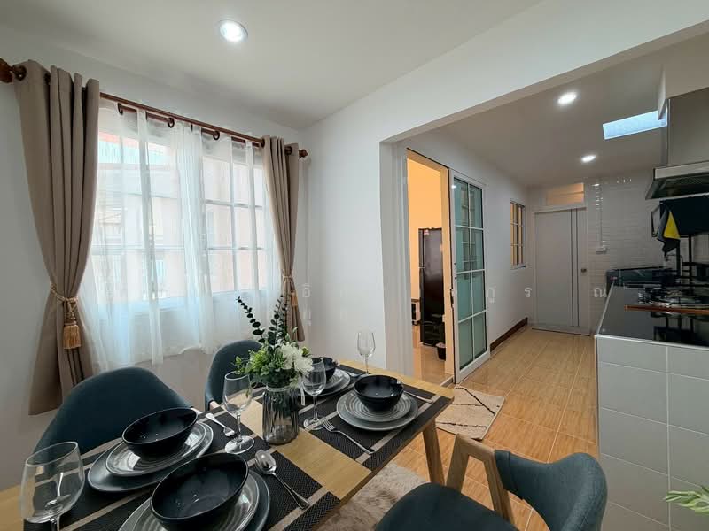 บ้านราชพฤกษ์ 1 ถนนเลียบคลองสาม ต.คลองสาม อ.คลองหลวง จ.ปทุมธานี, Pathum Thani, Khlong Sam, Khlong Luang, Pathum Thani, 2 Bedrooms, 96 sqm, Townhouse For Sale, by ภัทรนัน อิศรางกูร ณ อยุธยา, 500168585 - DDproperty.com