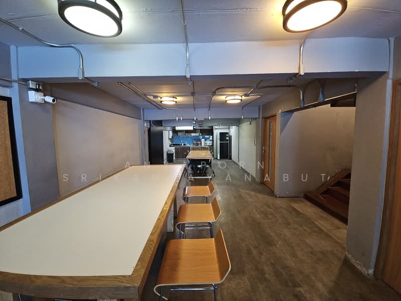 12, Bangkok, Huai Khwang, Huai Khwang, Bangkok, , 600 sqm, Shophouse For Rent, by Anyaporn Srikanlayanabut, 500168587 - DDproperty.com