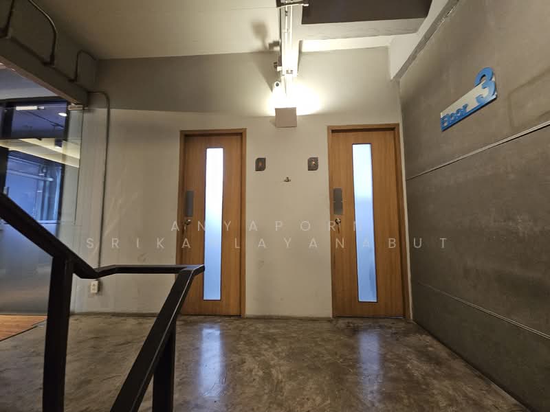 12, กรุงเทพ, ห้วยขวาง, ห้วยขวาง, กรุงเทพ, 600 ตร.ม., ตึกแถว-อาคารพาณิชย์ ให้เช่า, โดย Anyaporn Srikanlayanabut, 500168587 - DDproperty.com