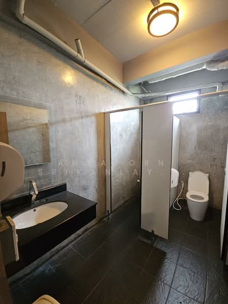 12, Bangkok, Huai Khwang, Huai Khwang, Bangkok, , 600 sqm, Shophouse For Rent, by Anyaporn Srikanlayanabut, 500168587 - DDproperty.com