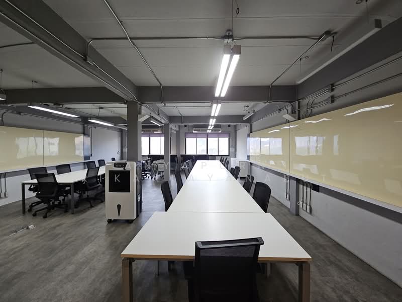 12, Bangkok, Huai Khwang, Huai Khwang, Bangkok, , 600 sqm, Shophouse For Rent, by Anyaporn Srikanlayanabut, 500168587 - DDproperty.com