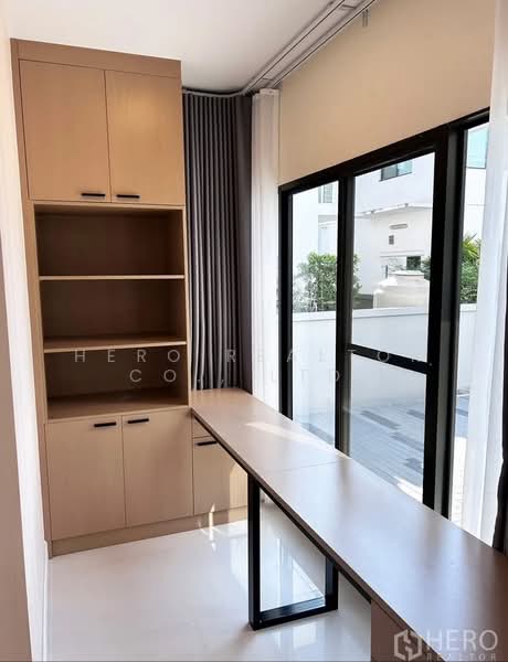 Manthana Onnut–Wongwaen 4, Bangkok, Eastern Ring Road, Prawet, Prawet, Bangkok, 4 Bedrooms, 230 sqm, Single Detached House For Rent, by Hero Realtor Co., Ltd., 500168588 - DDproperty.com