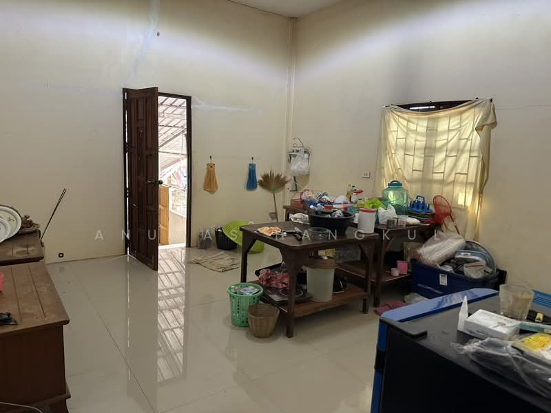 ขาย - บ้านแป้น, สกลนคร