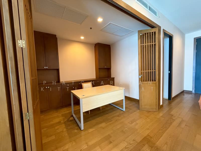 The Madison, Bangkok, Sukhumvit 41, Khlong Tan Nua, Watthana, Bangkok, 2 Bedrooms, 150 sqm, Condo For Rent, by Phatcharanan Kittiananchat, 500168601 - DDproperty.com