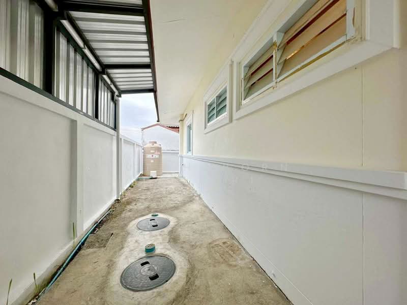 บ้านให้เช่า – ใกล้ตลาดเจริญเจริญ เพียง 10 นาที ค่าเช่า 15,000 บาท / เดือน รหัสทรัพย์ : No.13H695, Chiang Mai, San Kamphaeng, San Kamphaeng, Chiang Mai, 2 Bedrooms, 100 sqm, Single Detached House For Rent, by Rutchaporn Tunsiri, 500168604 - DDproperty.com