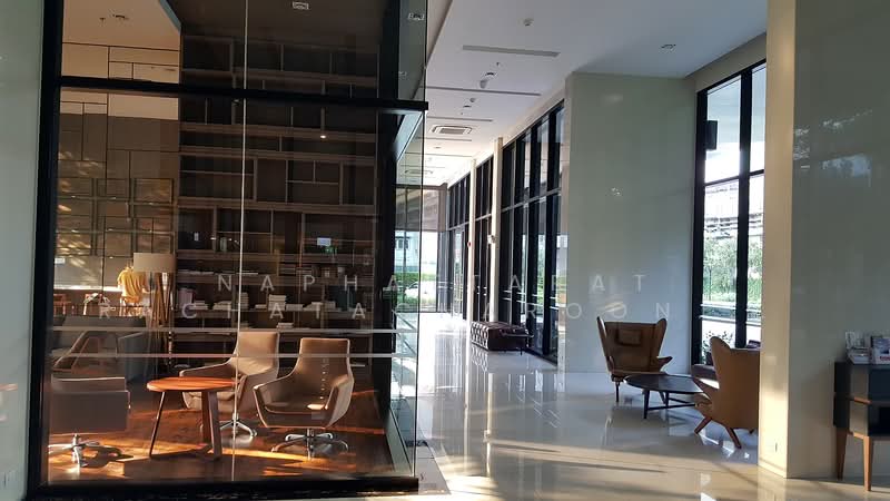 The Parkland Ratchada-Wongsawang, Bangkok, 1305 Bangkok-Nonthaburi Road, Wong Sawang, Bang Sue, Bangkok, 1 Bedroom, 30 sqm, Condo For Rent, by Naphattarat Rachatacharoonrut (NATTY), 500168622 - DDproperty.com