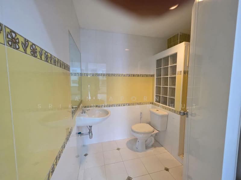 12, Bangkok, Din Daeng, Din Daeng, Bangkok, , 500 sqm, Shophouse For Rent, by Anyaporn Srikanlayanabut, 500168626 - DDproperty.com