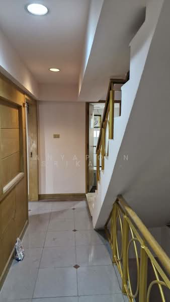 12, Bangkok, Din Daeng, Din Daeng, Bangkok, , 500 sqm, Shophouse For Rent, by Anyaporn Srikanlayanabut, 500168626 - DDproperty.com