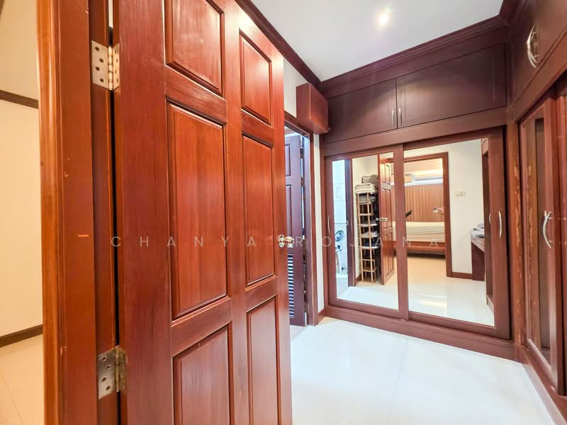 View Talay 5, Chon Buri (Pattaya), Nong Pru, Bang Lamung (Pattaya), Chon Buri (Pattaya), 1 Bedroom, 143 sqm, Condo For Sale, by Chanya Rojana, 500168635 - DDproperty.com