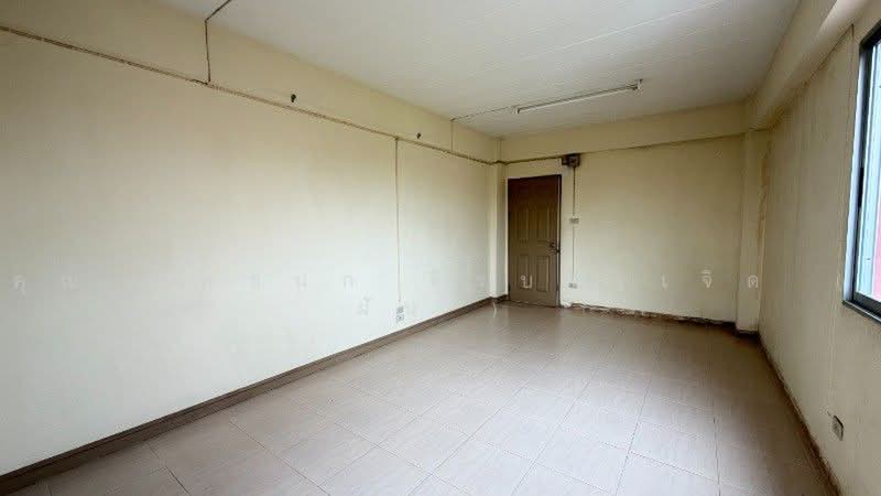 Phongthong Tower Bang Pa-in, Phra Nakhon Si Ayutthaya, Soi Ban Phong Thong Village, Asia Highway, Ban Len, Bang Pa-In, Phra Nakhon Si Ayutthaya, 1 Bedroom, 21 sqm, Condo For Sale, by คุณ ชิดชนก จิรบรรเจิด ( ฝัน ), 500168649 - DDproperty.com