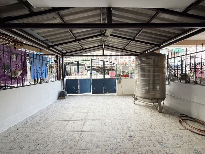 หมู่บ้านพิริยะทาวน์ บางกรวย, Nonthaburi, กาญจนาภิเษก, Mahasawat, Bang Kruai, Nonthaburi, 2 Bedrooms, 131 sqm, Townhouse For Sale, by คุณน้อง เกรทเทสต์, 500168653 - DDproperty.com