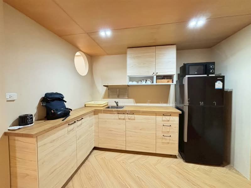 โฮมออฟฟิศ 2 ชั้น 20 ตร.ว. โฮมออฟฟิศ ซอยลาดพร้าว33 แยก1 ใกล้ MRTสถานีลาดพร้าว ถนนลาดพร้าว, Bangkok, Chan Kasem, Chatuchak, Bangkok, Studio, 150 sqm, Townhouse For Sale, by คุณ พรทิพย์ จันทร์หา (ปุ๋ย), 500168703 - DDproperty.com