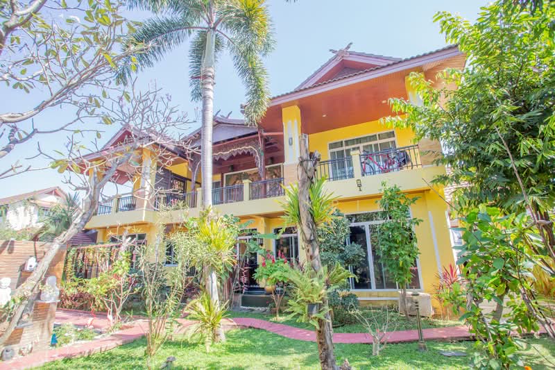 House and Hotel business for sale with good location, เชียงใหม่, วัดเกต, เมืองเชียงใหม่, เชียงใหม่, 1,000 ตร.ม., กิจการ ขาย, โดย Kanphakpim Chiangmai Nice Home, 500168705 - DDproperty.com