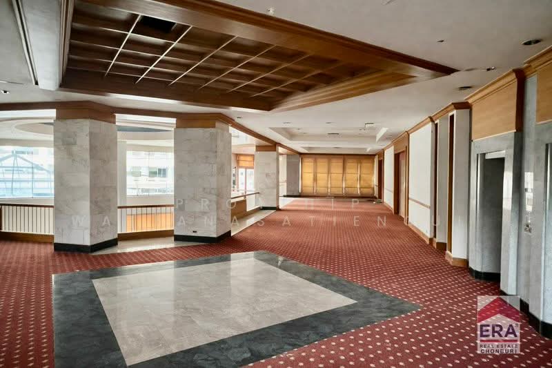 Hotel & Land for Sale in Central Chonburi | 148 Rooms with Parking Buildings on 5+ Rai, Chon Buri (Pattaya), -, Bang Pla Soi, Muang Chon Buri, Chon Buri (Pattaya), , 30,000 sqm, Business For Sale, by Pronthip Wattanasatiengul, 500168714 - DDproperty.com