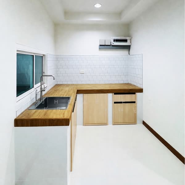 ทาวน์โฮม3ชั้น 20.4ตรว. ซ.นาคนิวาส48 แยก14 (ลาดพร้าว71), กรุงเทพ, ลาดพร้าว, ลาดพร้าว, กรุงเทพ, 165 ตร.ม., ทาวน์เฮ้าส์ ขาย, โดย AJHOMECENTER - คุณบู้, 500168728 - DDproperty.com