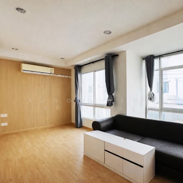 ทาวน์โฮม3ชั้น 20.4ตรว. ซ.นาคนิวาส48 แยก14 (ลาดพร้าว71), Bangkok, Lat Phrao, Lat Phrao, Bangkok, 3 Bedrooms, 165 sqm, Townhouse For Sale, by AJHOMECENTER - คุณบู้, 500168728 - DDproperty.com