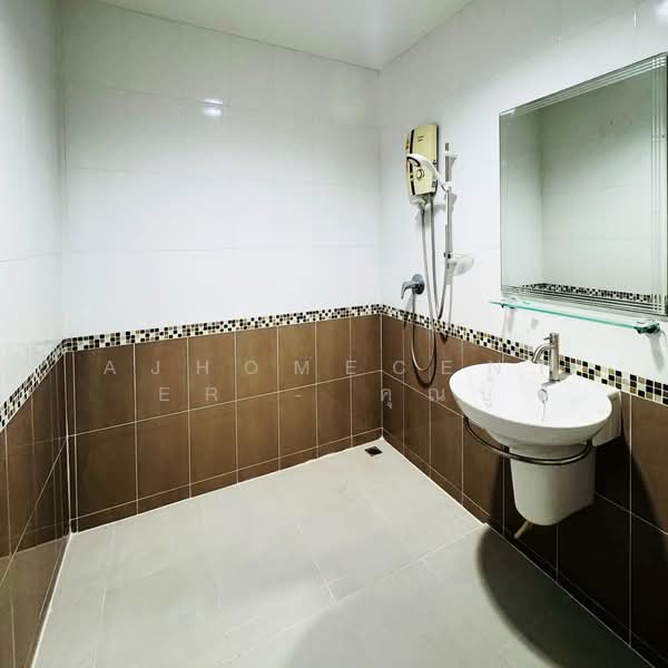 ทาวน์โฮม3ชั้น 20.4ตรว. ซ.นาคนิวาส48 แยก14 (ลาดพร้าว71), Bangkok, Lat Phrao, Lat Phrao, Bangkok, 3 Bedrooms, 165 sqm, Townhouse For Sale, by AJHOMECENTER - คุณบู้, 500168728 - DDproperty.com