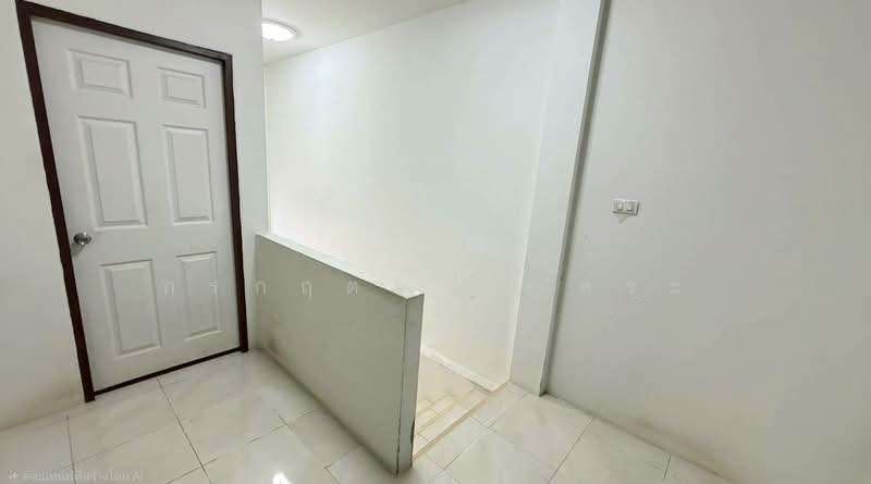 Golden Town Wang Hin - Khao Taeng On : โกลเด้นทาวน์ วังหิน-เขาแตงอ่อน, Chon Buri (Pattaya), Surasak, Si Racha, Chon Buri (Pattaya), 2 Bedrooms, 104 sqm, Townhouse For Sale, by กรกฤตย์ บุญสระ, 500168736 - DDproperty.com