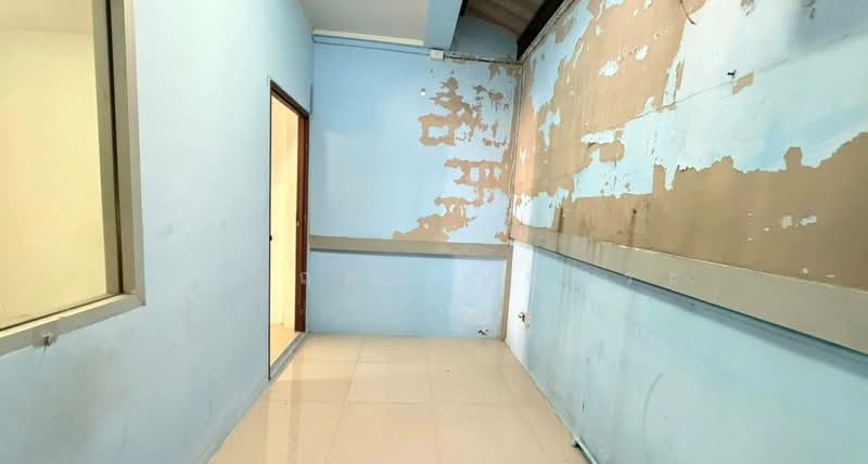 Golden Town Wang Hin - Khao Taeng On : โกลเด้นทาวน์ วังหิน-เขาแตงอ่อน, ชลบุรี, สุรศักดิ์, ศรีราชา, ชลบุรี, 104 ตร.ม., ทาวน์เฮ้าส์ ขาย, โดย กรกฤตย์ บุญสระ, 500168736 - DDproperty.com