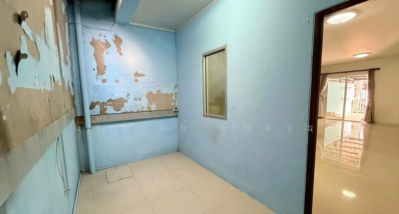 Golden Town Wang Hin - Khao Taeng On : โกลเด้นทาวน์ วังหิน-เขาแตงอ่อน, Chon Buri (Pattaya), Surasak, Si Racha, Chon Buri (Pattaya), 2 Bedrooms, 104 sqm, Townhouse For Sale, by กรกฤตย์ บุญสระ, 500168736 - DDproperty.com