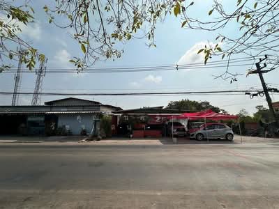 ขาย - บ้าน 2 ชั้น + ห้องเช่า 200 ตร.ว. ใกล้ค่ายมวยสิงห์มนัสศักดิ์ ถนนรังสิต-นครนายก, ปทุมธานี