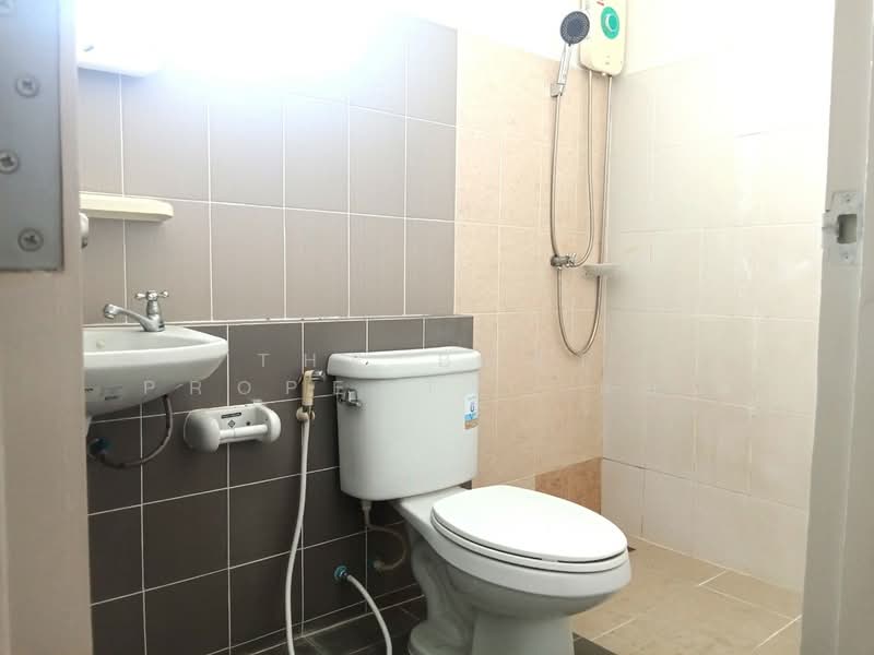 หมู่บ้านไลฟ์ ทาวน์โฮม ห้วยกะปิ (Life Townhome), Chon Buri (Pattaya), Huai Kapi, Muang Chon Buri, Chon Buri (Pattaya), 3 Bedrooms, 120 sqm, Townhouse For Sale, by The Best Property  แอน, 500168748 - DDproperty.com