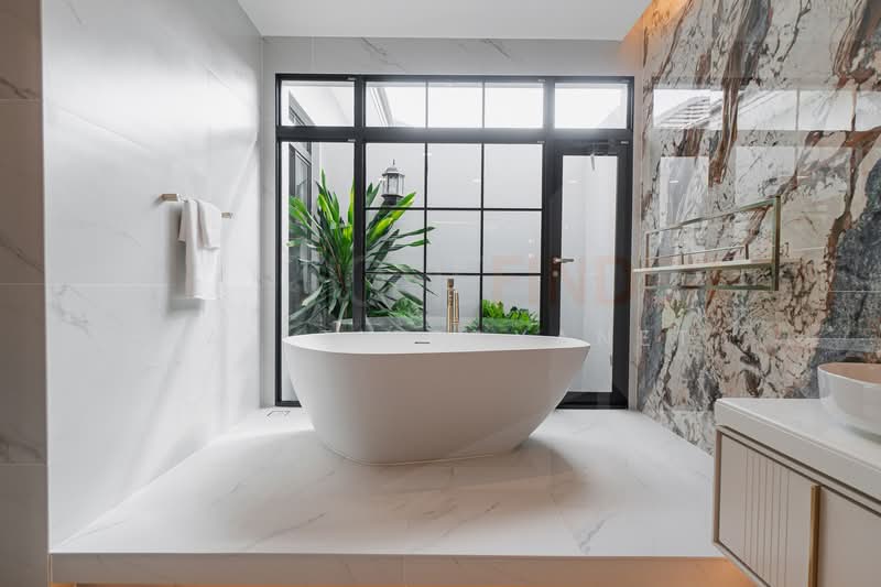 Nantawan Bangna km.15, Samut Prakan, 559 Bangna-Trad Road, Bang Chalong, Bang Plee, Samut Prakan, 5 Bedrooms, 619 sqm, Single Detached House For Sale, by Kay Tippayanet, 500168759 - DDproperty.com