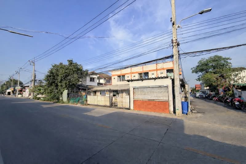 ทาวน์เฮ้าส์ให้เช่า ลำลูกกาคลอง3 ถนนเลียบคลองสาม ต.ลาดสวาย อ.ลำลูกกา จ.ปทุมธานี, Pathum Thani, เลียบคลอง3, Khlong Sam, Khlong Luang, Pathum Thani, 3 Bedrooms, 200 sqm, Townhouse For Rent, by ภัทรนัน อิศรางกูร ณ อยุธยา, 500168766 - DDproperty.com