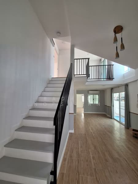 Sammakon Ramkhamhaeng, Bangkok, Ramkhamhaeng Road, Saphan Sung, Saphan Sung, Bangkok, 4 Bedrooms, 160 sqm, Single Detached House For Rent, by Rachen Nopsuwan, 500168789 - DDproperty.com