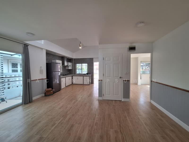 Sammakon Ramkhamhaeng, Bangkok, Ramkhamhaeng Road, Saphan Sung, Saphan Sung, Bangkok, 4 Bedrooms, 160 sqm, Single Detached House For Rent, by Rachen Nopsuwan, 500168789 - DDproperty.com